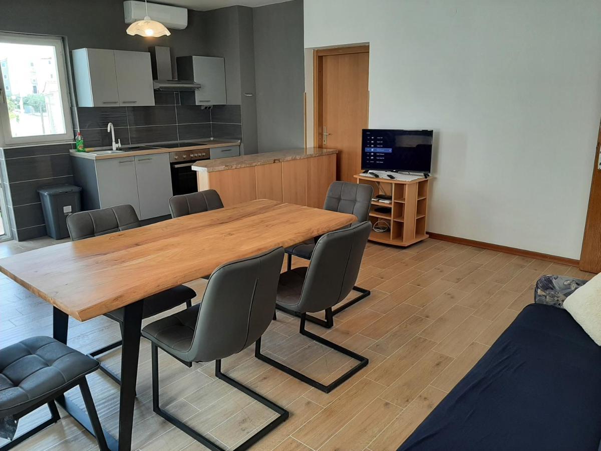 Apartments Tina Omiš Kültér fotó