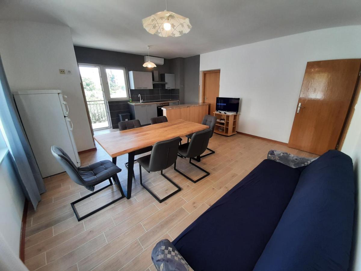 Apartments Tina Omiš Kültér fotó